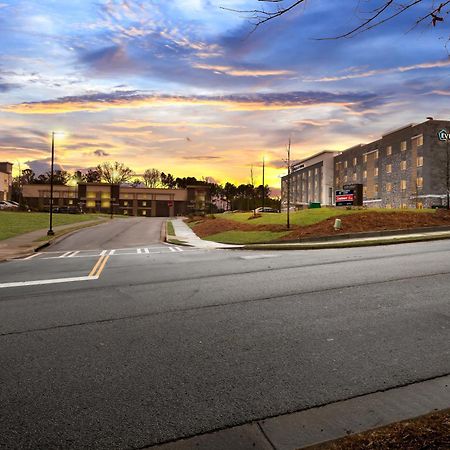 Everhome Suites Atlanta Newnan Exterior foto